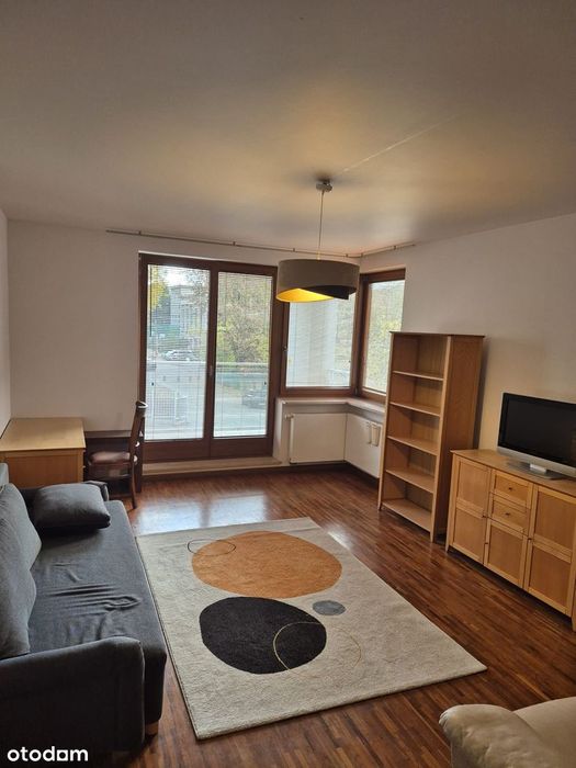 2-pok. z możliwością przerobienia na 3-pok, apartamentowiec ul.Bruna 9