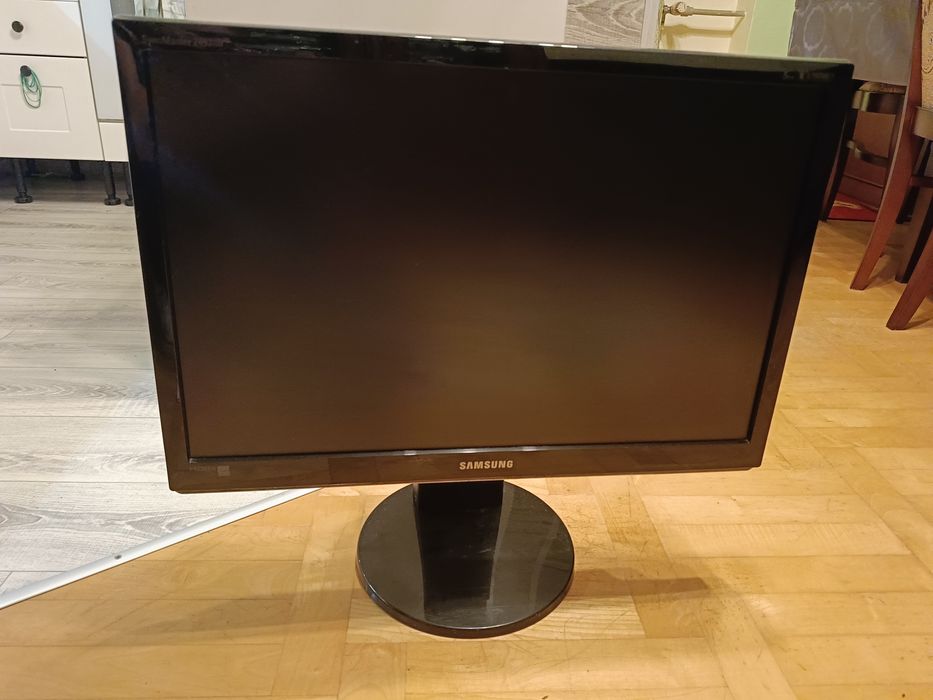Monitor Samsung 24 cale