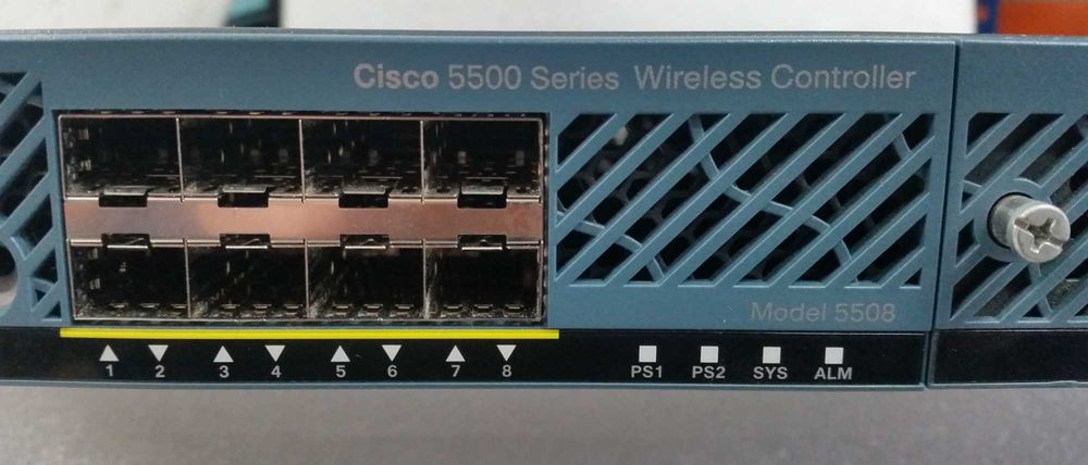 Switch Cisco AIR-CT5508.500-K9