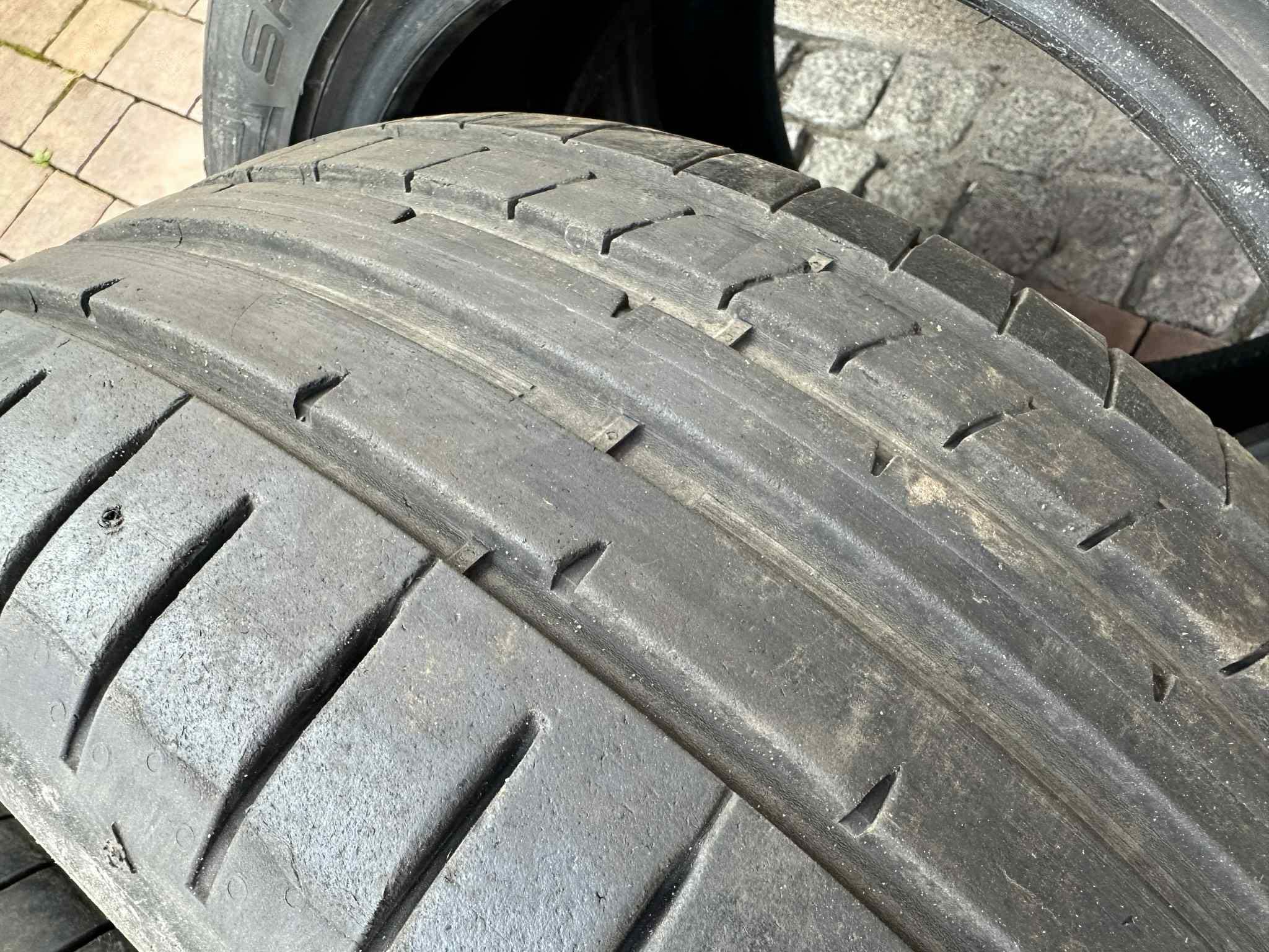 opony Dunlop 225/50/17 LATO 2018R