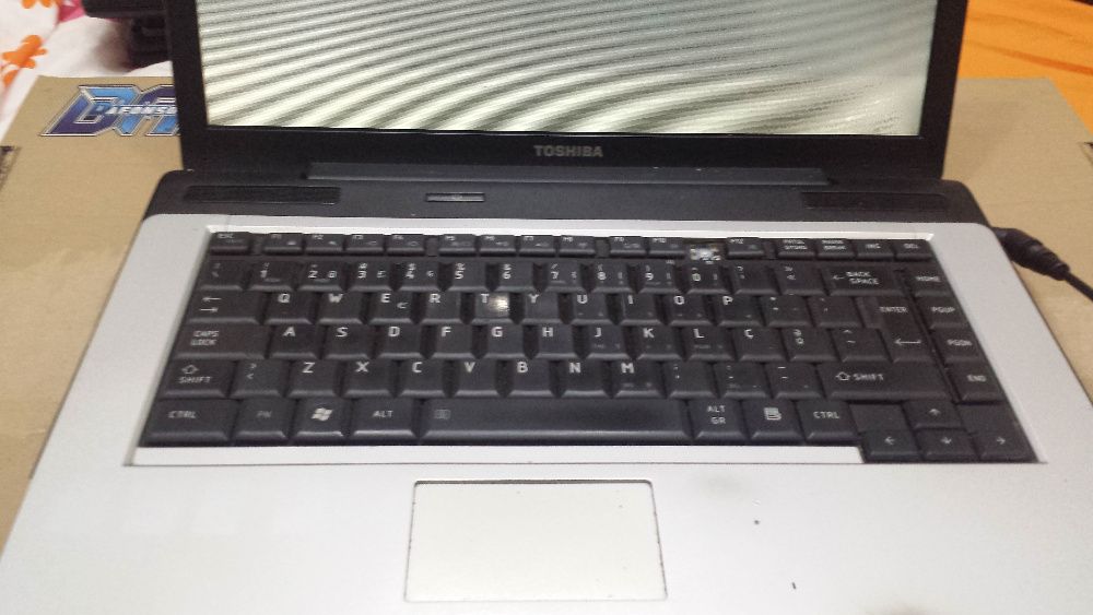 Toshiba Satellite A200-2B7 -PEÇAS