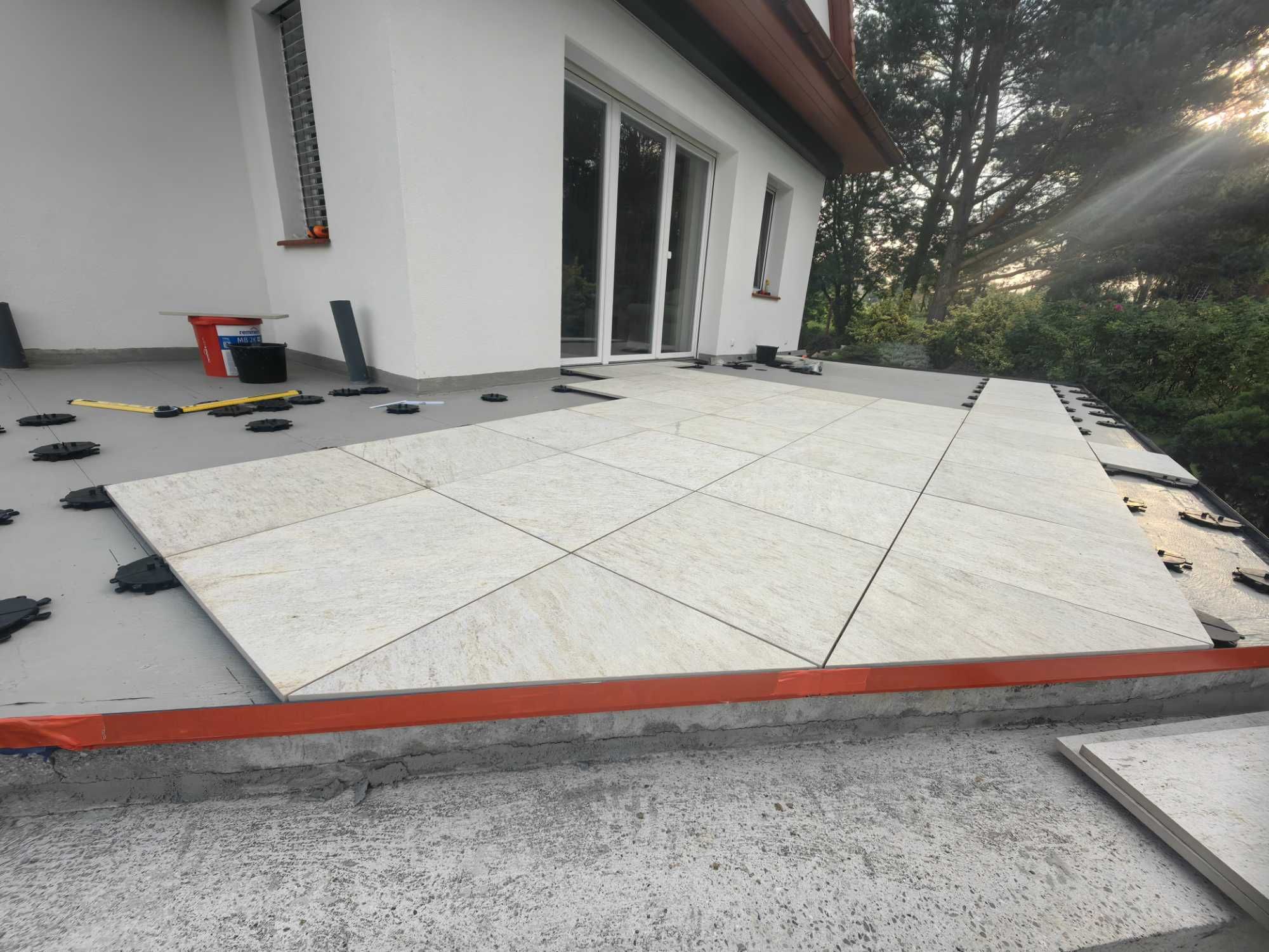Izolacje Przeciwwodne Przeciwwilgociowe Izolacje Poziome Pionowe Hydro
