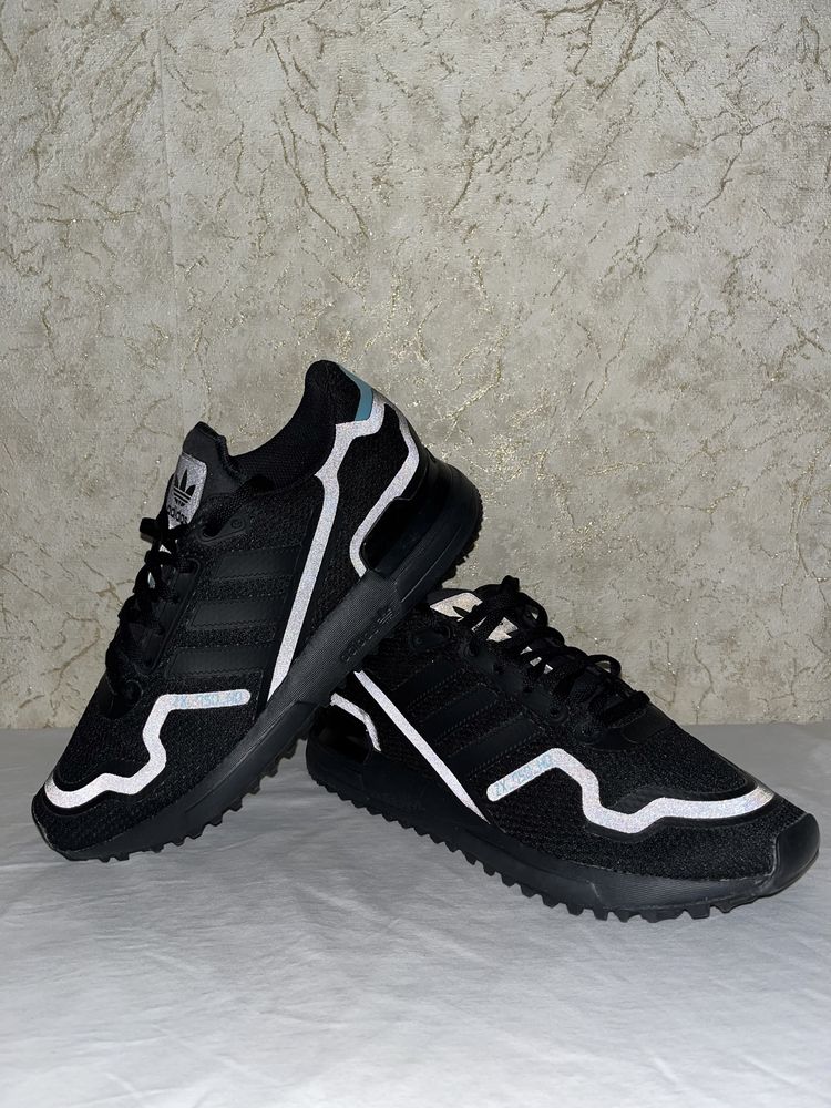 Кросівки чоловічі Adidas ZX 750 HD