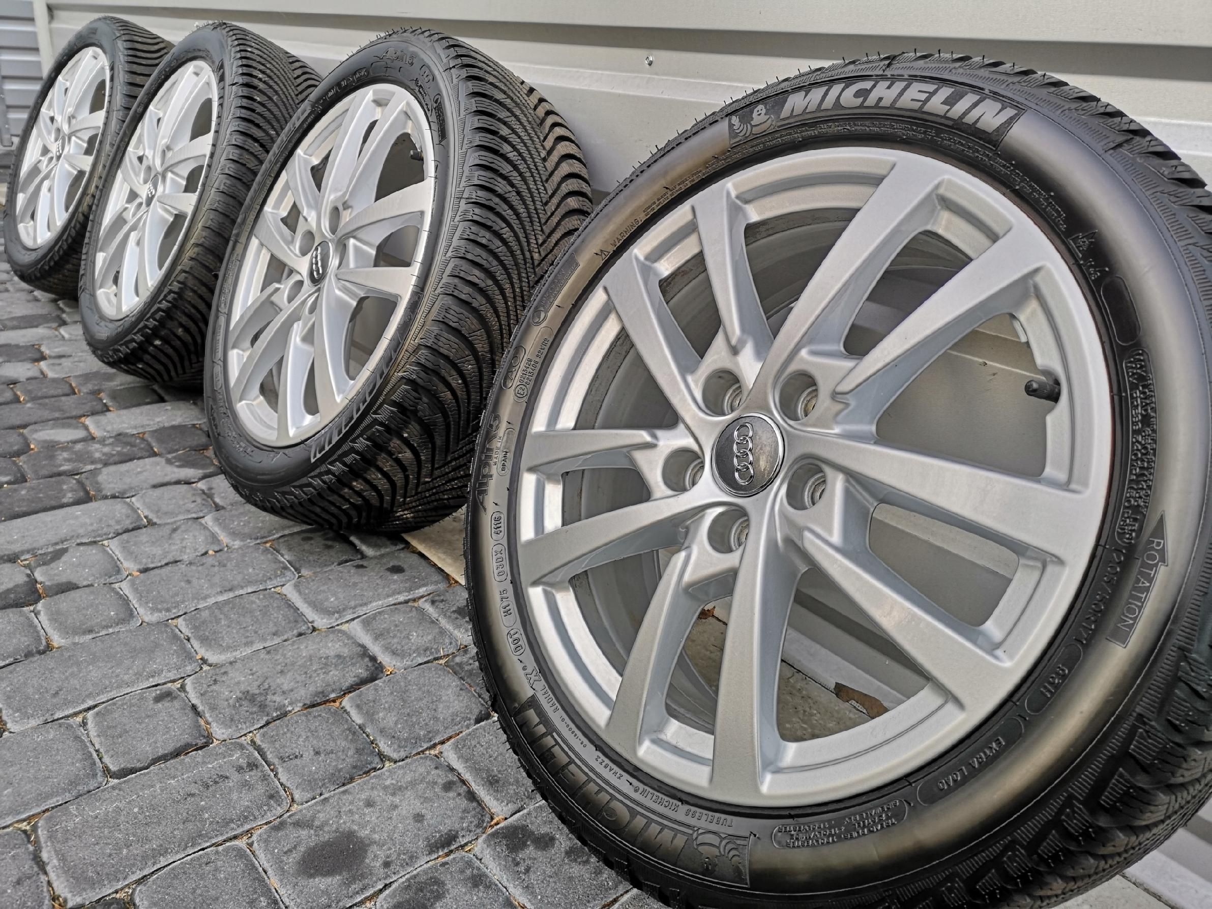 Oryginalne Felgi Audi 17" A3 A4 A6 A8 Q3 TT