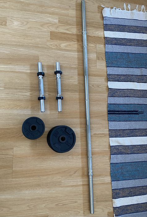 Pesos barra e halteres musculação