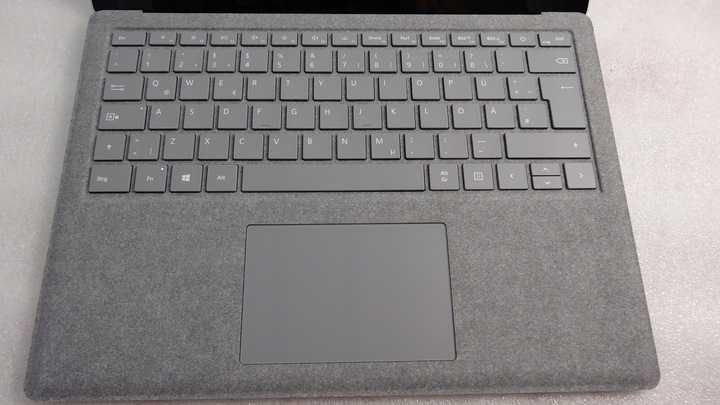 Laptop Microsoft Surface 1769 13,5 i5 8GB 256GB Windows 11 NEW