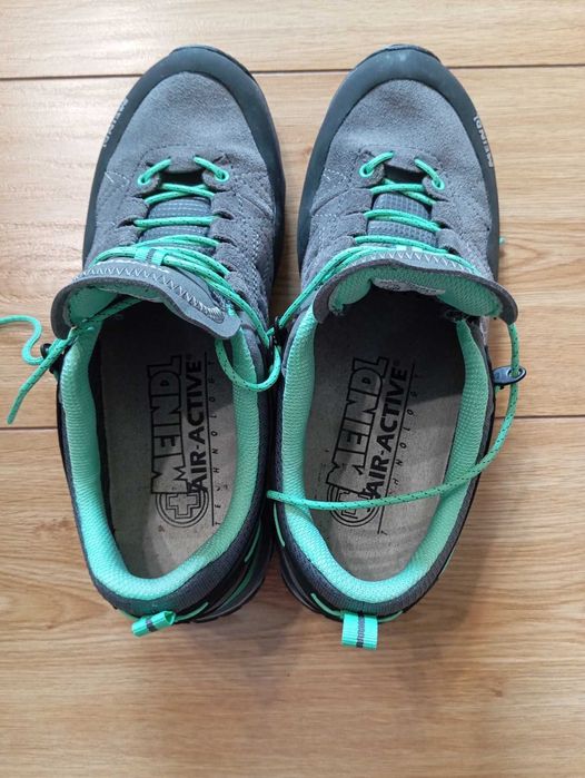 Жіночі туристичні кросівки Meindl Ontario GTX 40р 26 см