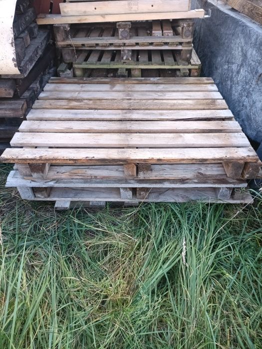 Palety po kostce Brukbet