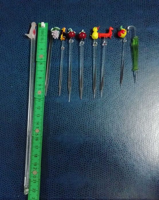 Agitador de cocktails e palitos de aperitivos em vidro antigo x13