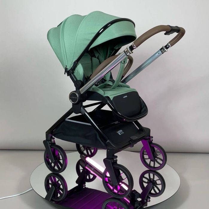 Прогулянкова коляска Luxmom B1