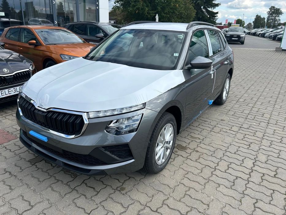 Skoda Kamiq SKODA KAMIQ Essence 1.0 TSI 85 KW 6-biegowa przekładnia
