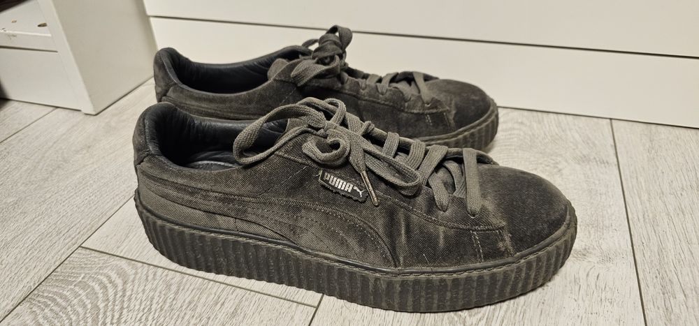 Buty sportowe Puma Fenty by Rihanna rozmiar 43 wkładka 28cm
Rozmiar 40