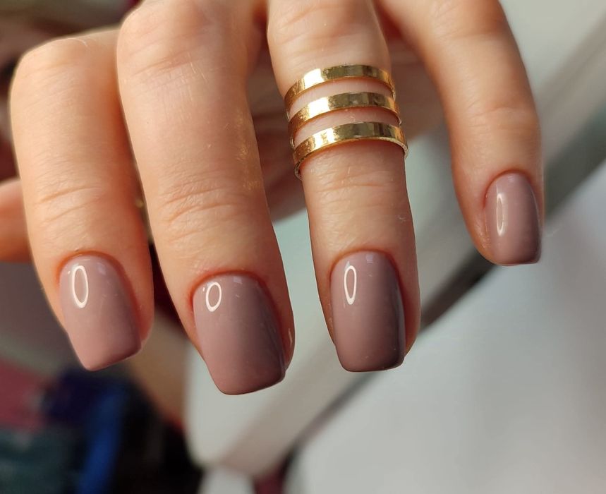 Манікюр, корекція,  нарощування