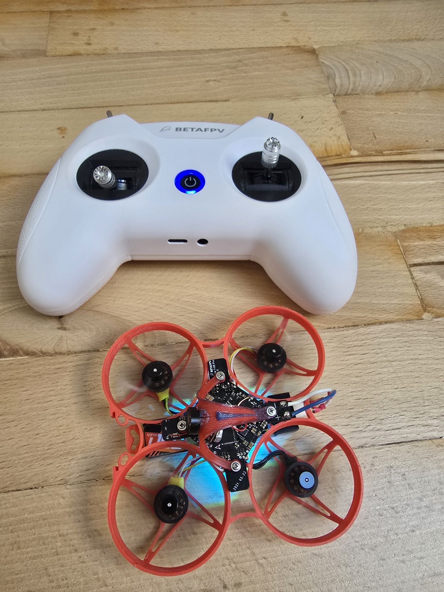 Dron Tiny Whoop betafpv 75mm 1S FPV mobula