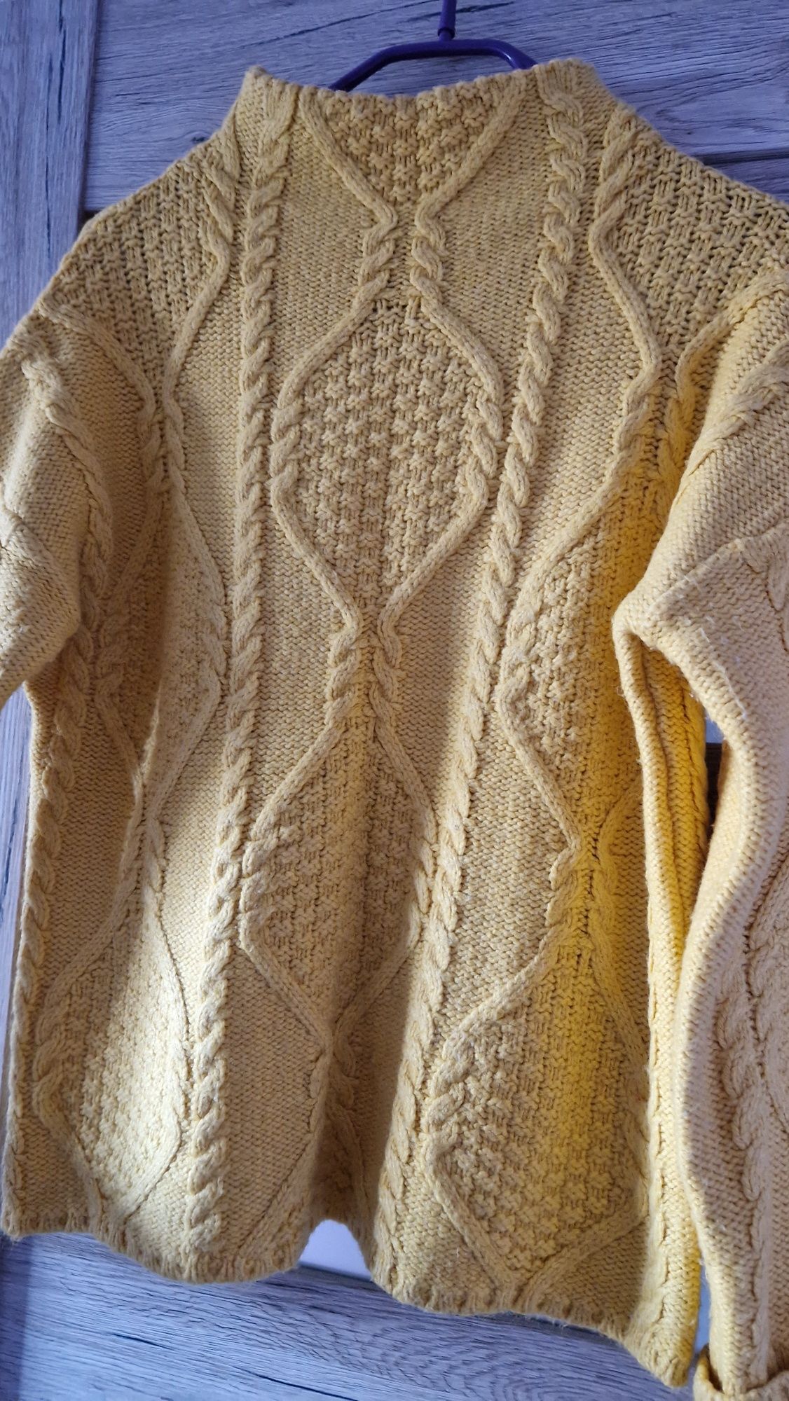 Sweter sweterek golf Reserved r.S musztardowy