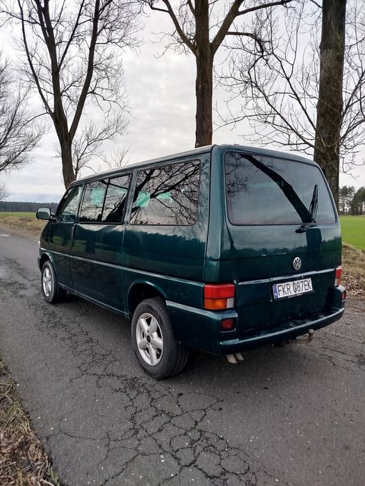 VW T4 Multivan 2,5 151 km AHY 2000
