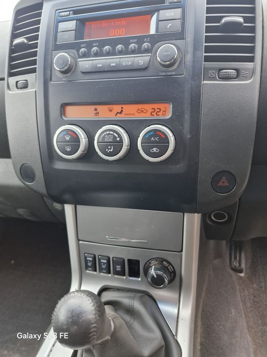 Nissan Navara 2.5 ЗСУ 2014рік