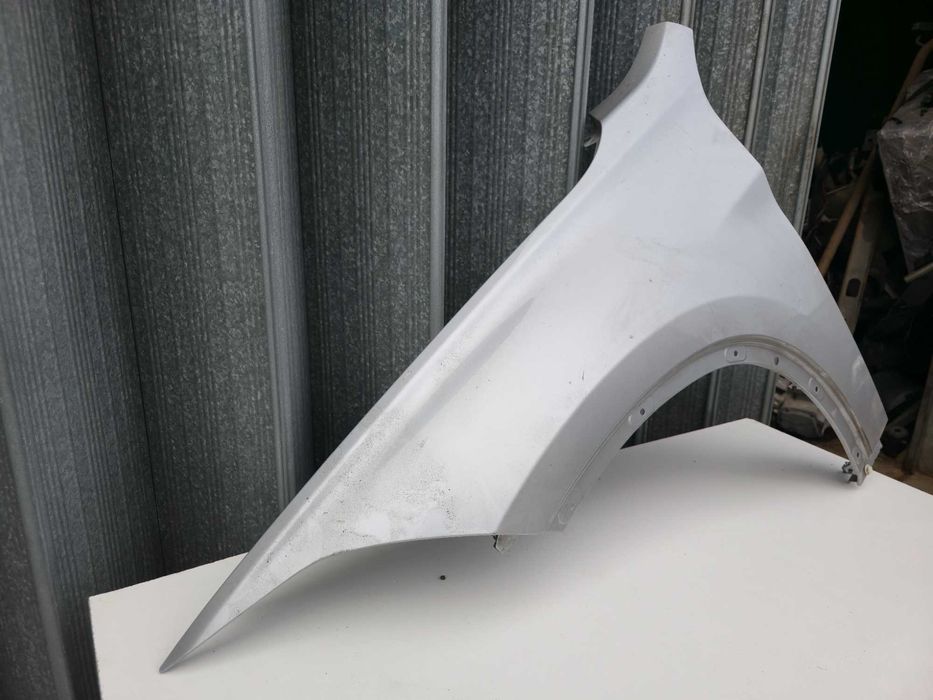 Guarda lamas esquerdo BMW X1 F48 (2014.-2022.)