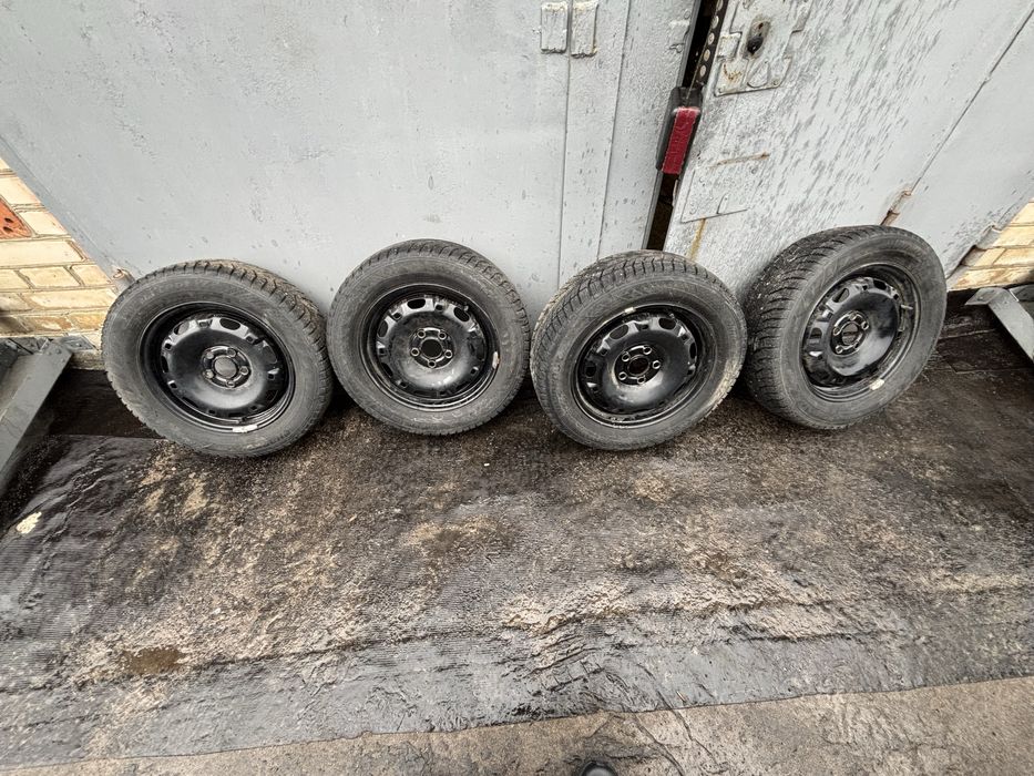 Комплект зимових шин Hankook на дисках 175/65 R14