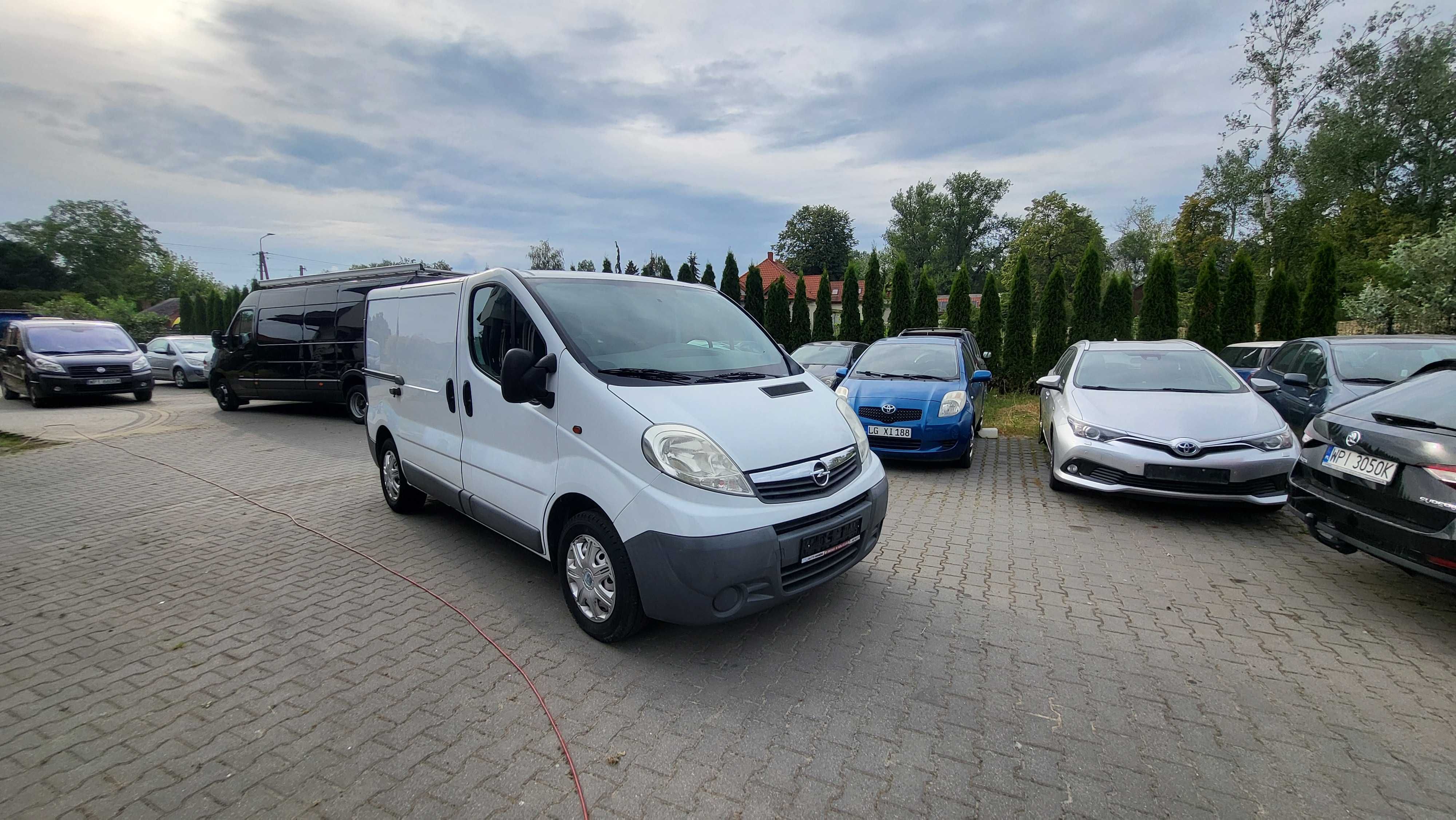 Opel Vivaro 2,0 CDTI  wynajem z wykupem