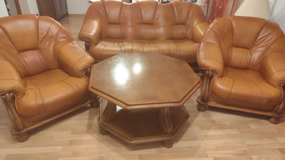 Dębowe kanapa i 2 fotele wypoczynek skórzany i ława brązowe