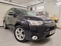 Mitsubishi Outlander 2.0 B 4x4 7 foteli navi xenon camera ful serwis Mitsubishi