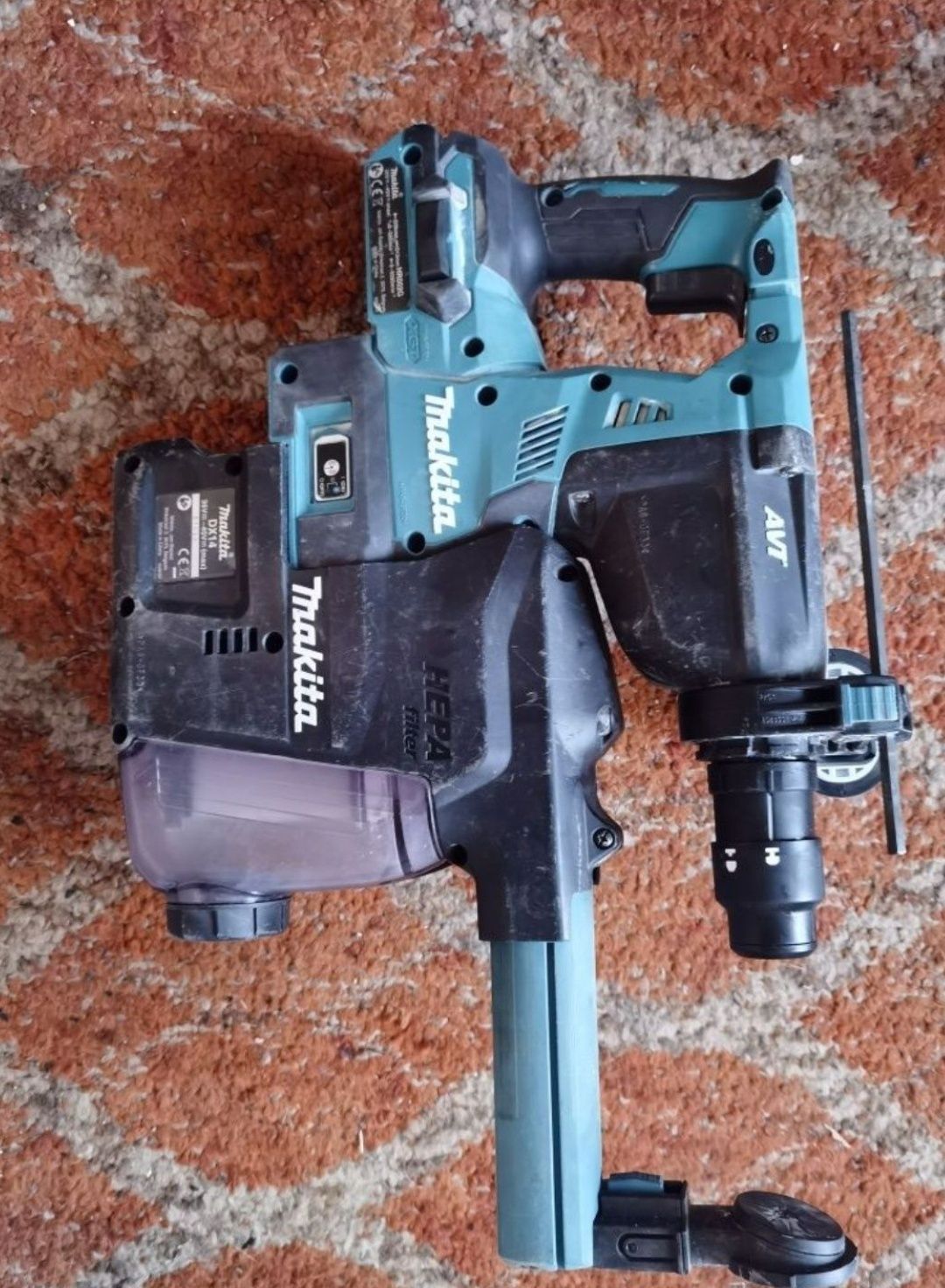 Młotowiertarka Makita HR002 z AWS