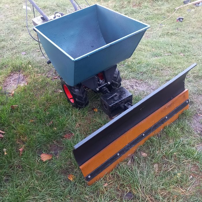 Taczka spalinowa odśnieżarka zamiatarka HAKO