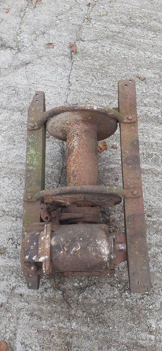 Wyciągarka GAZ 63, na części, wojskowa