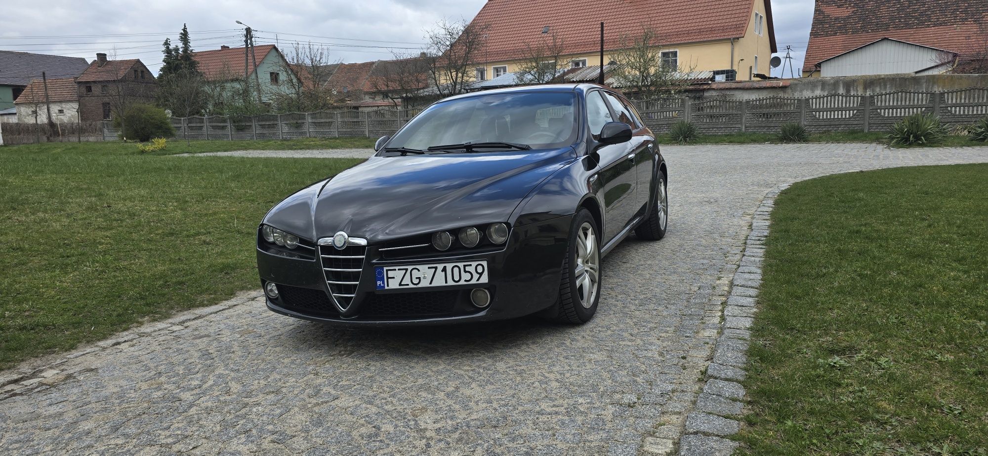 Alfa Romeo 159 2.0jtdm czarny sufit