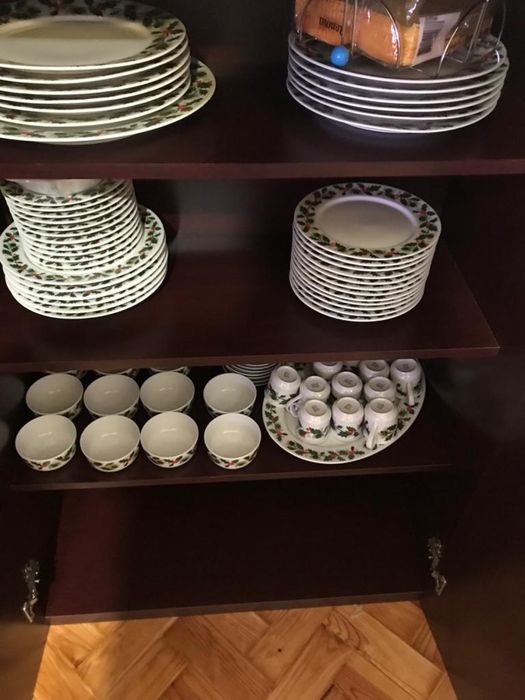 Movel com prateleiras