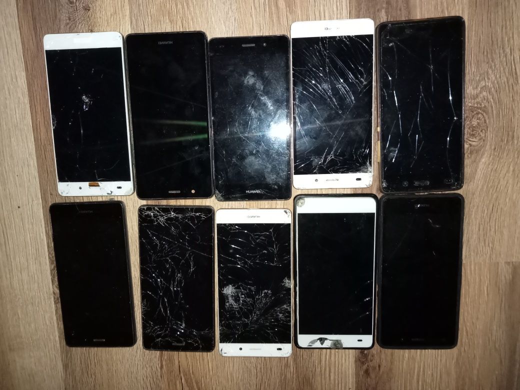 Sprzedam uszkodzone Huawei