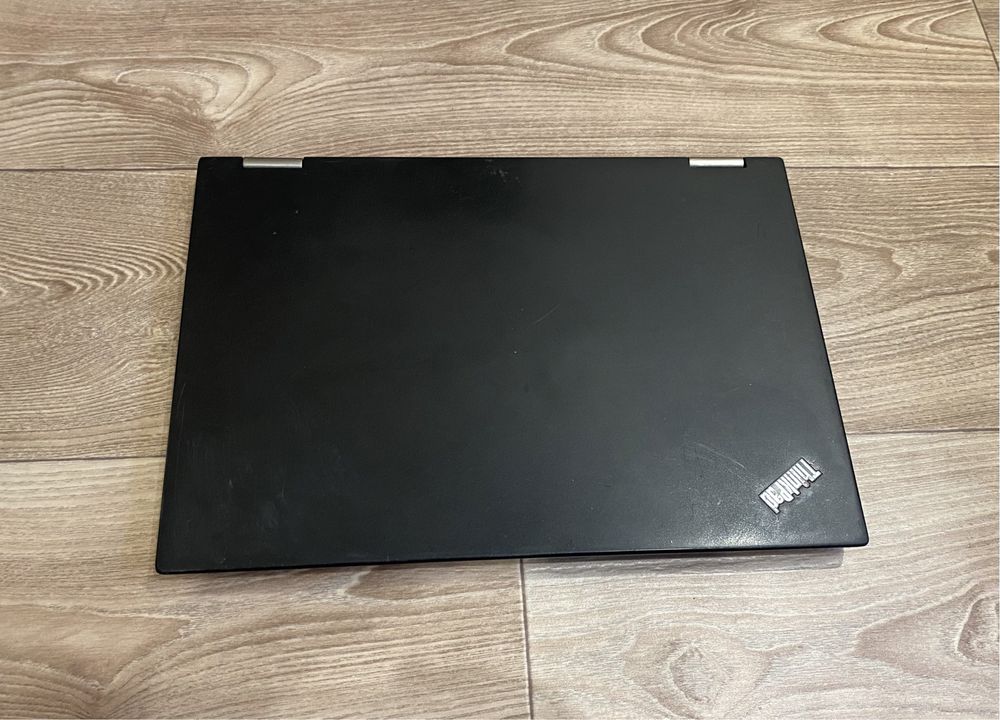 Lenovo ThinkPad Yoga x380 | i5 8250u | 8gb | 256gb ssd m2 | FHD Touch