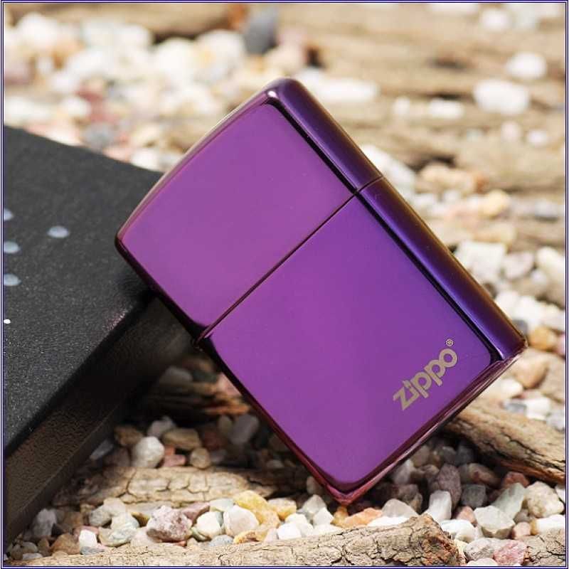 Запальничка Zippo Purple Ice бензинова нова в коробці