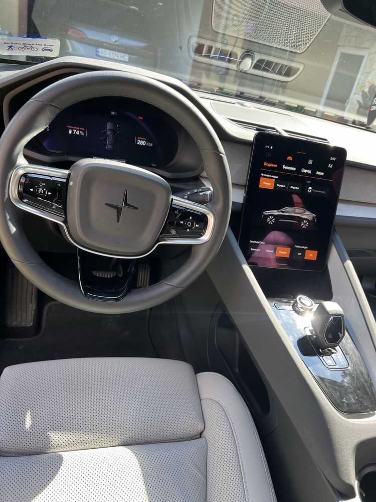 Продам електромобіль Polestar 2
