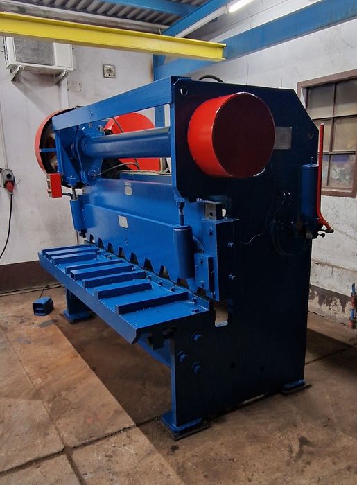 Gilotyna do blachy 12mm okazyjna cena!!!