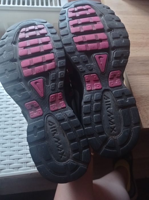 Buty Nike różowe czarne 39 do biegania damskie air max