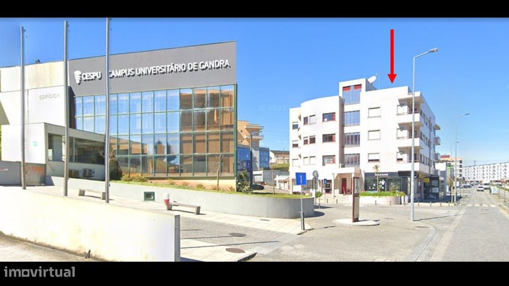 Lugar de Garagem para Arrendar junto á CESPU, Paredes