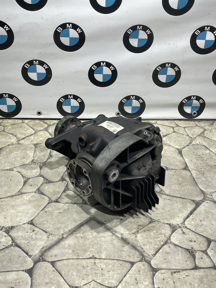 Задній редуктор BMW X5 E53 M57 3.73 Код:585