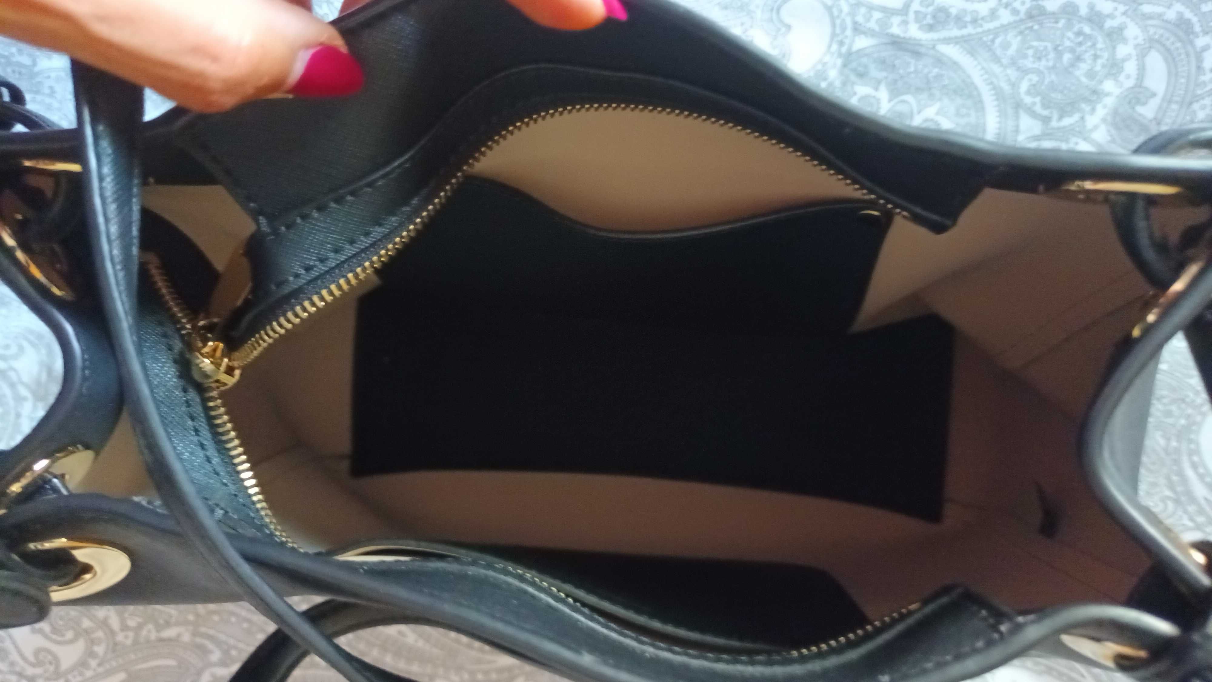 Mala Michael Kors