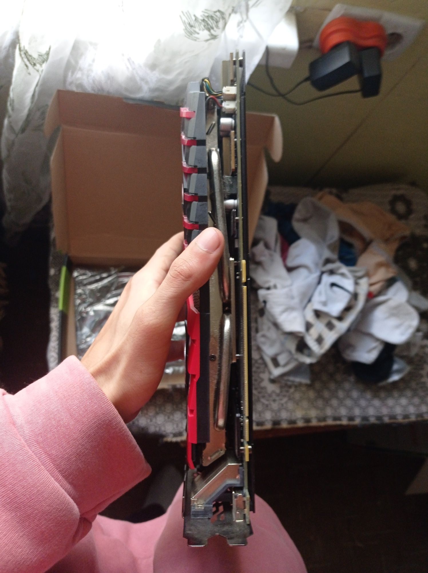Продаю видео-карту Gtx 1070 Ti 8Gb