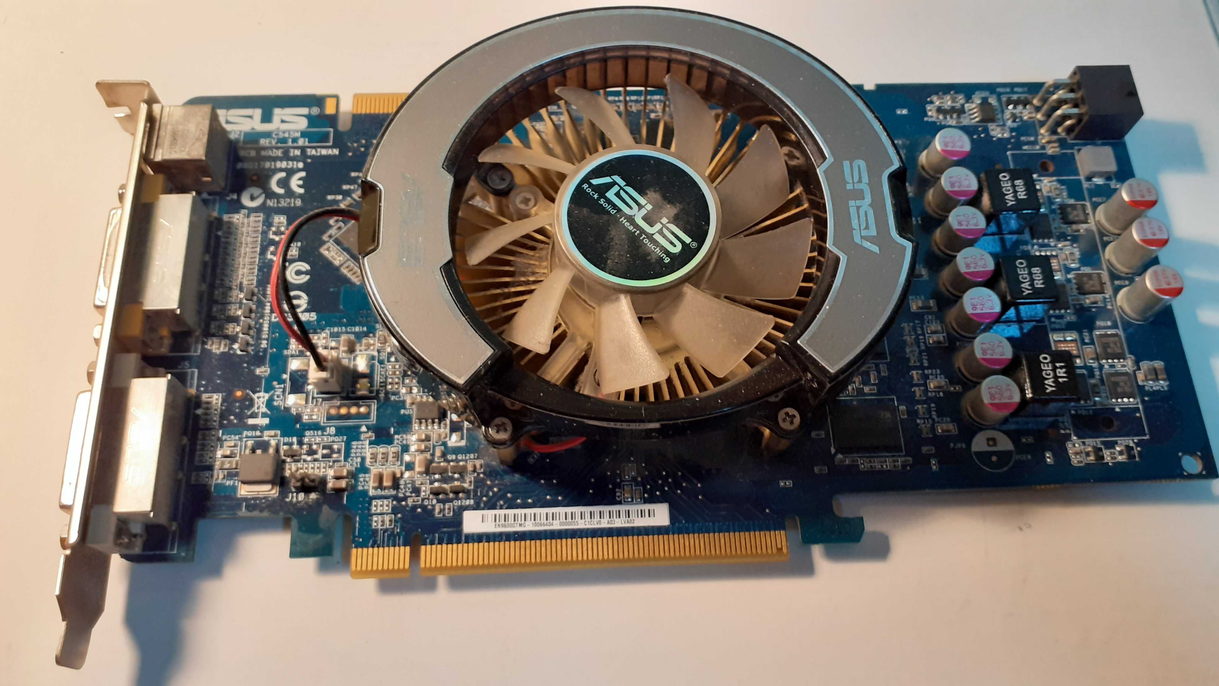 Видеокарта ASUS EN9600GT