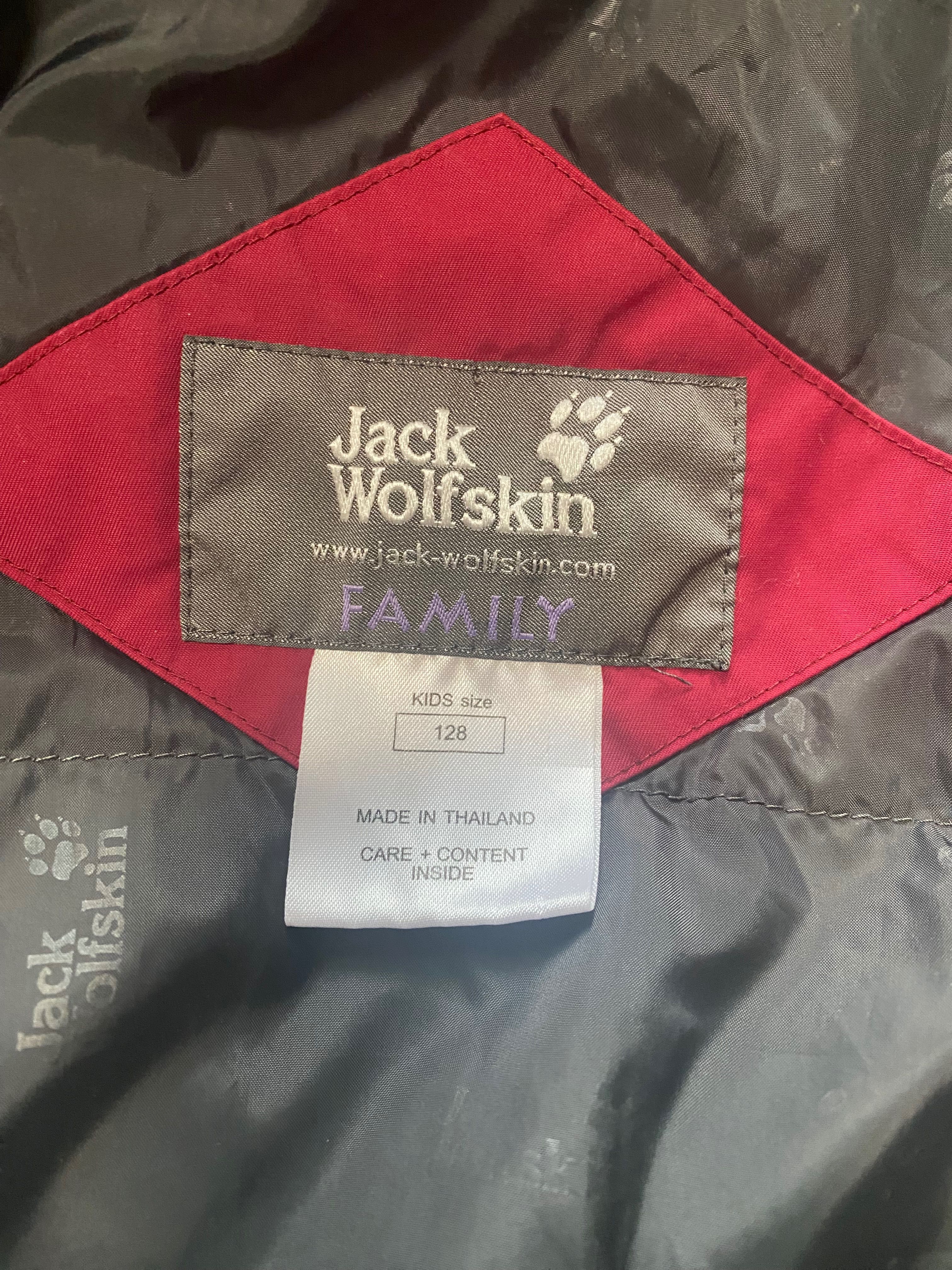 Куртка Jack wolfskin 128 розміру