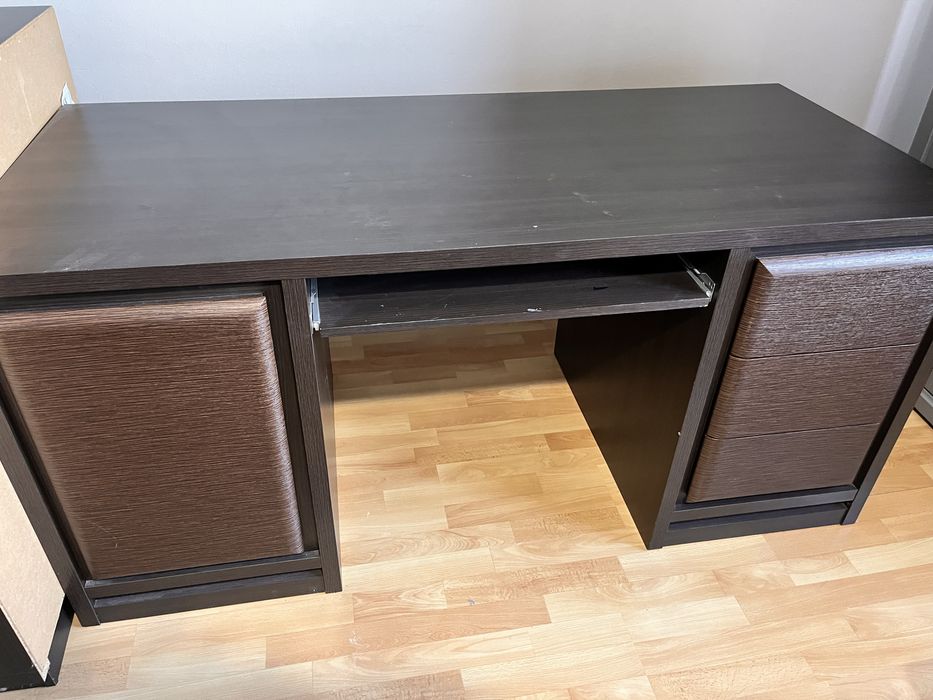 Stylowe biurko + komoda - solidne wykonanie, stylowy design