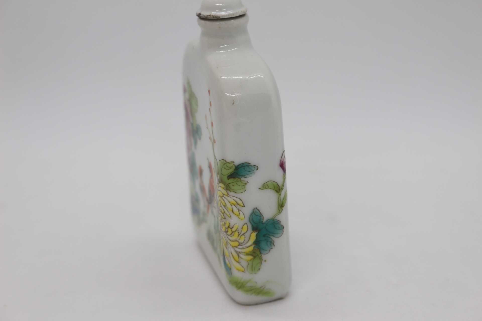 Snuff Bottle Porcelana Chinesa Família Rosa Kangxi Pássaros Flores mar