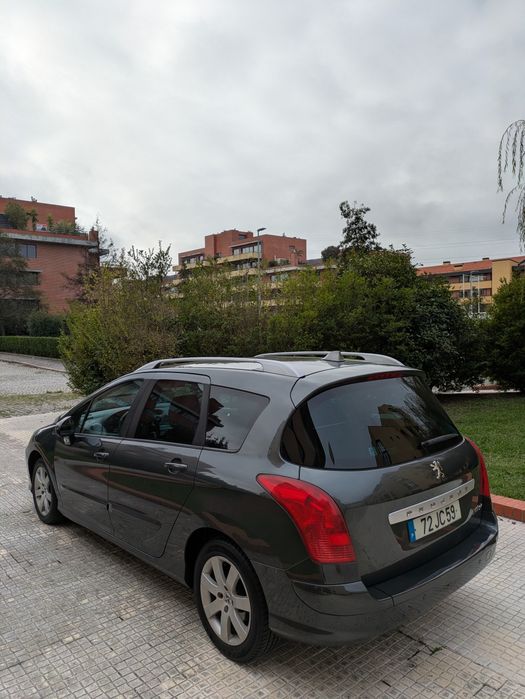Peugeot 308 SW 1.6 HDi 7 lugares
