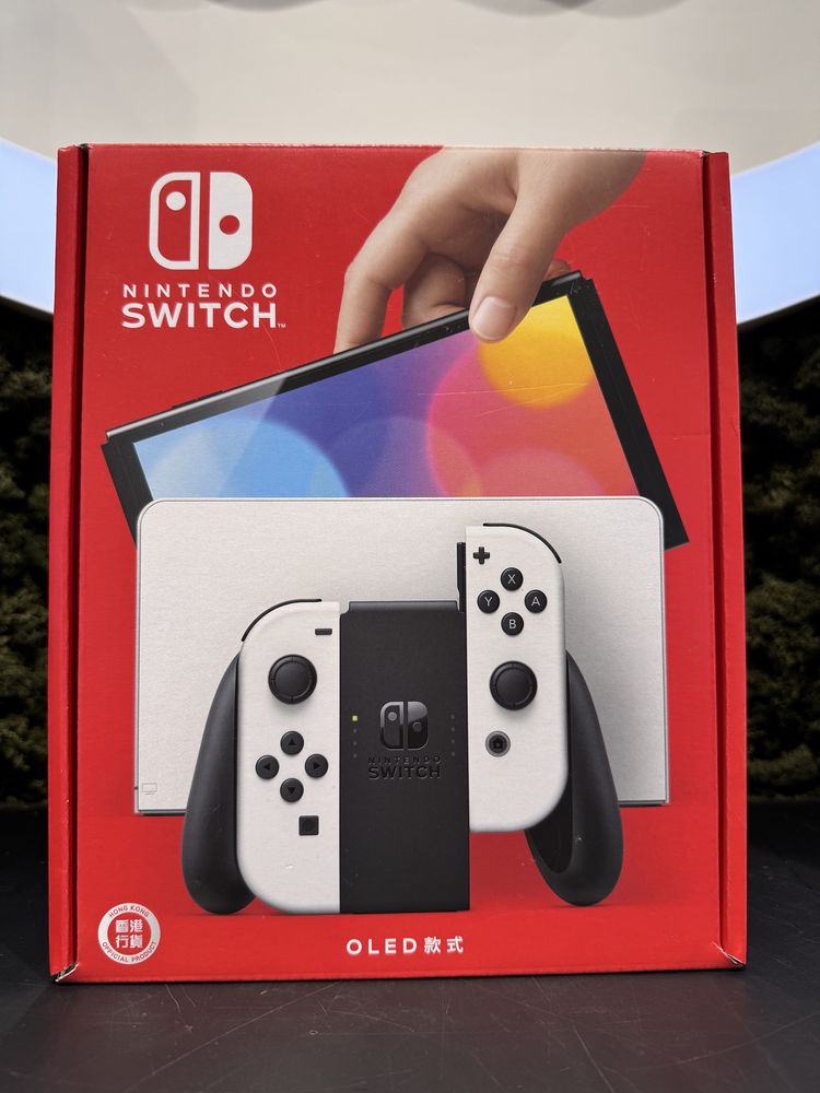 Nintendo Switch Oled with Joy-Con