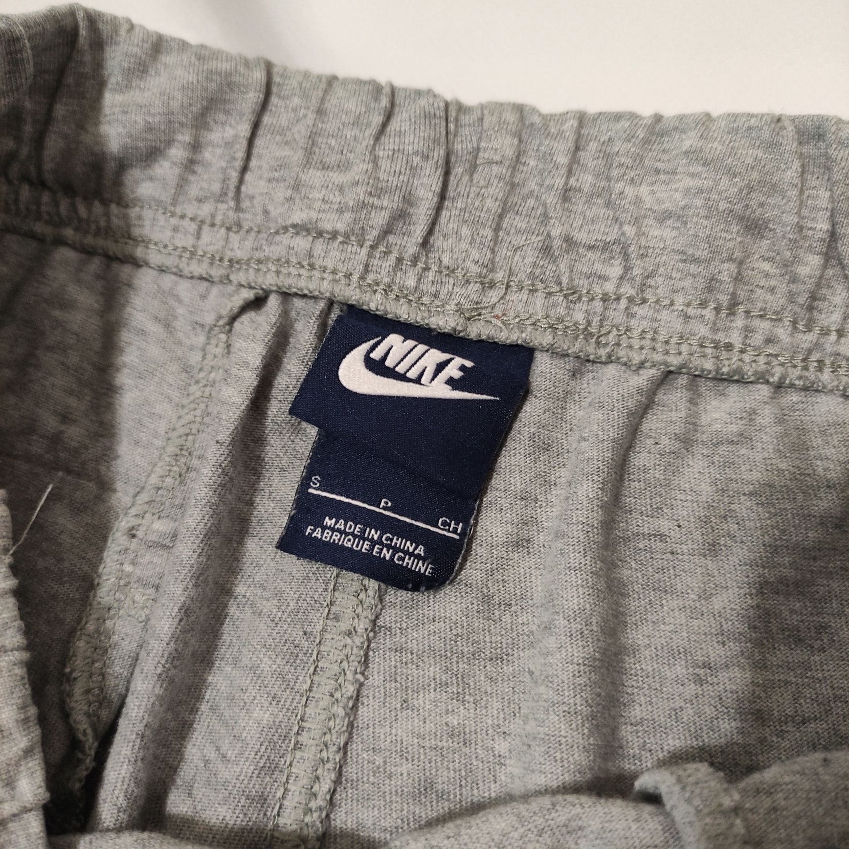 Шорти Nike з карманами чоловічі