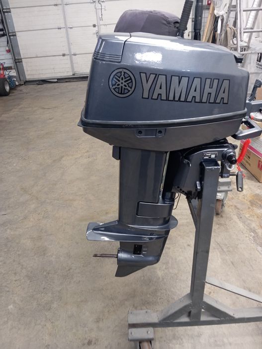 Човновий мотор Yamaha
