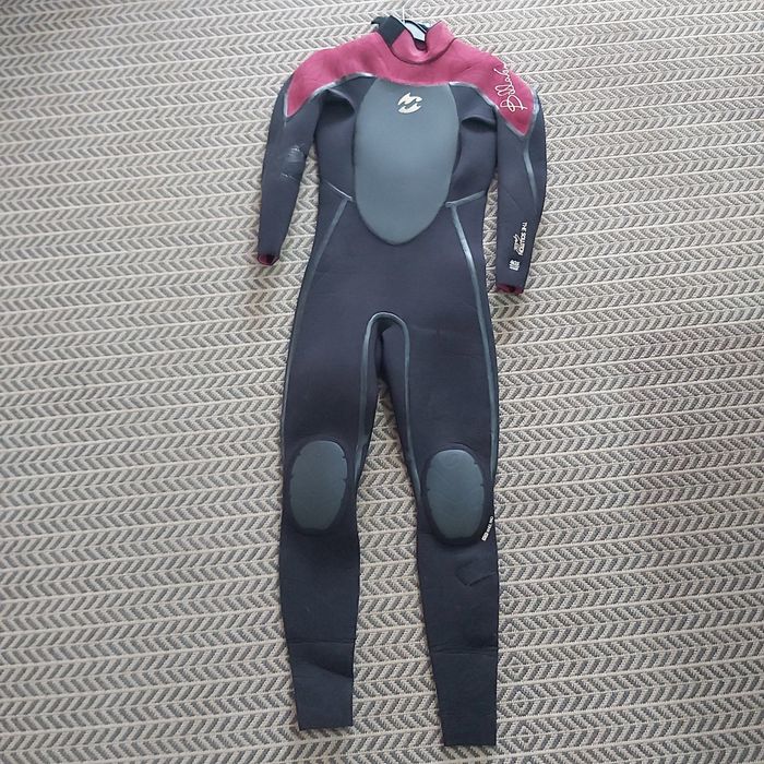 Fato Surf Billabong Senhora